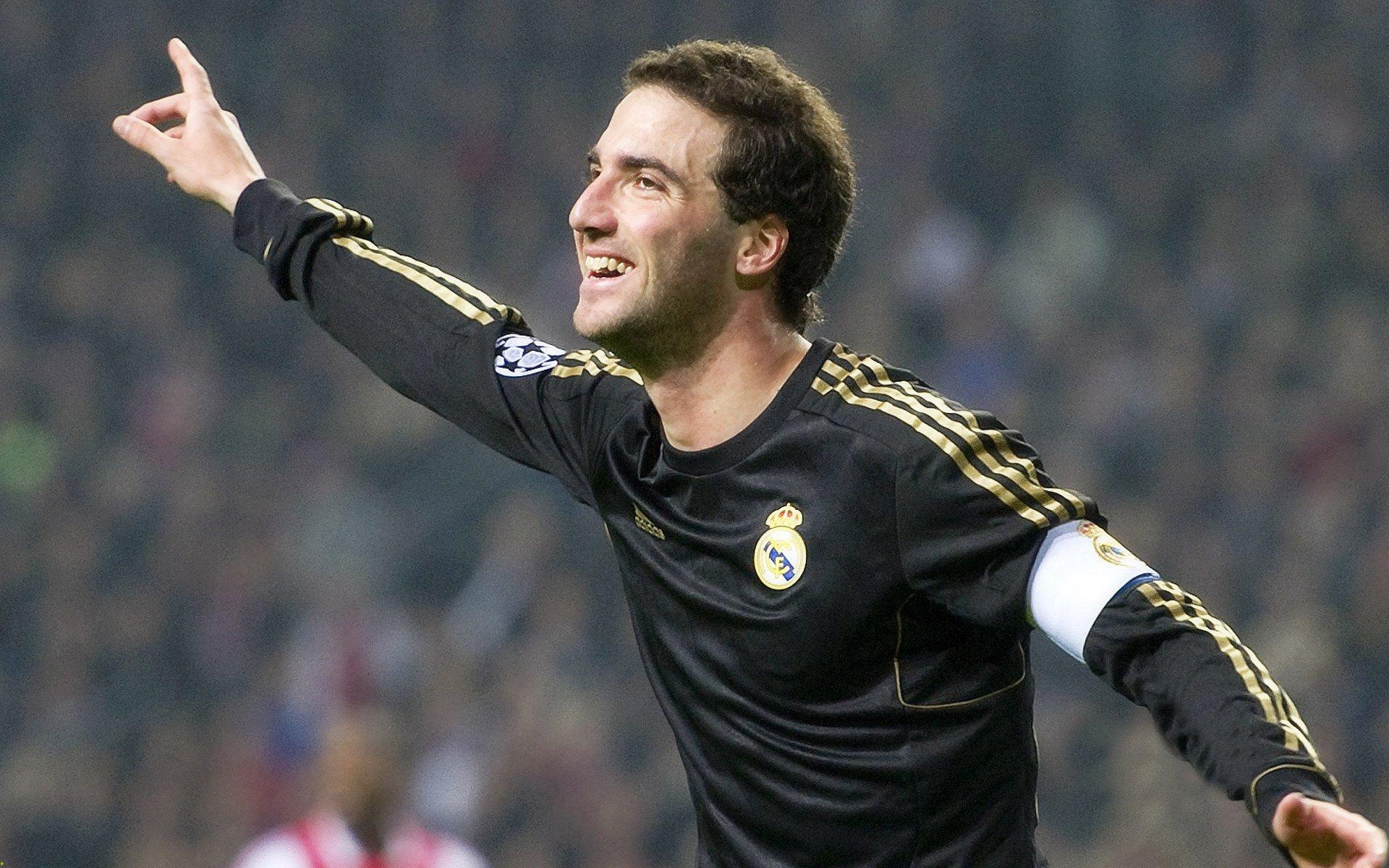 德约科维奇逆转夺冠 第24座大满贯书写网坛新传奇